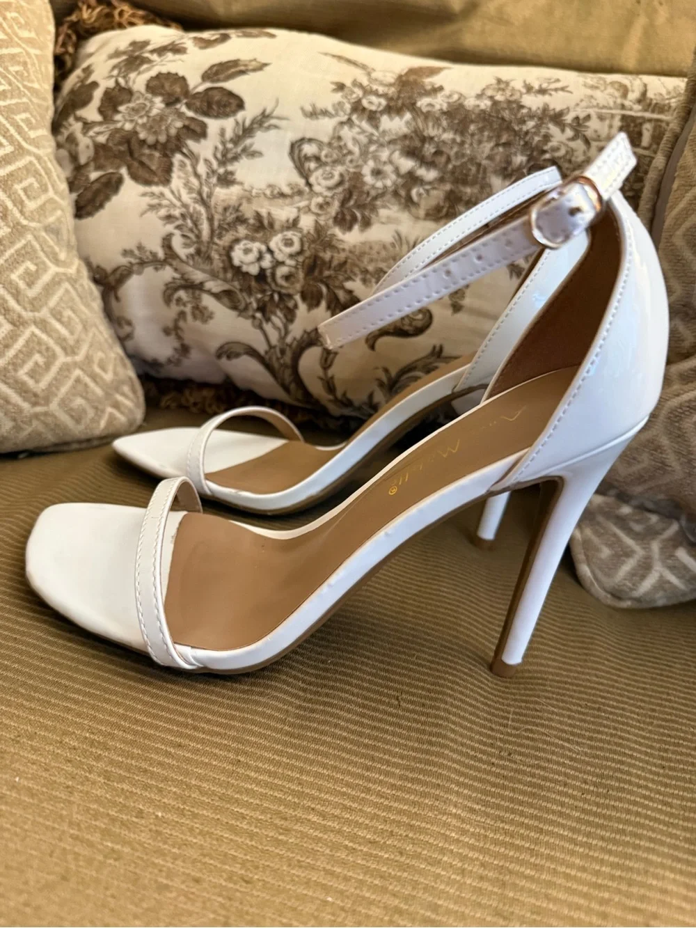 Anne Michelle White Ankle-Strap Stiletto Heels